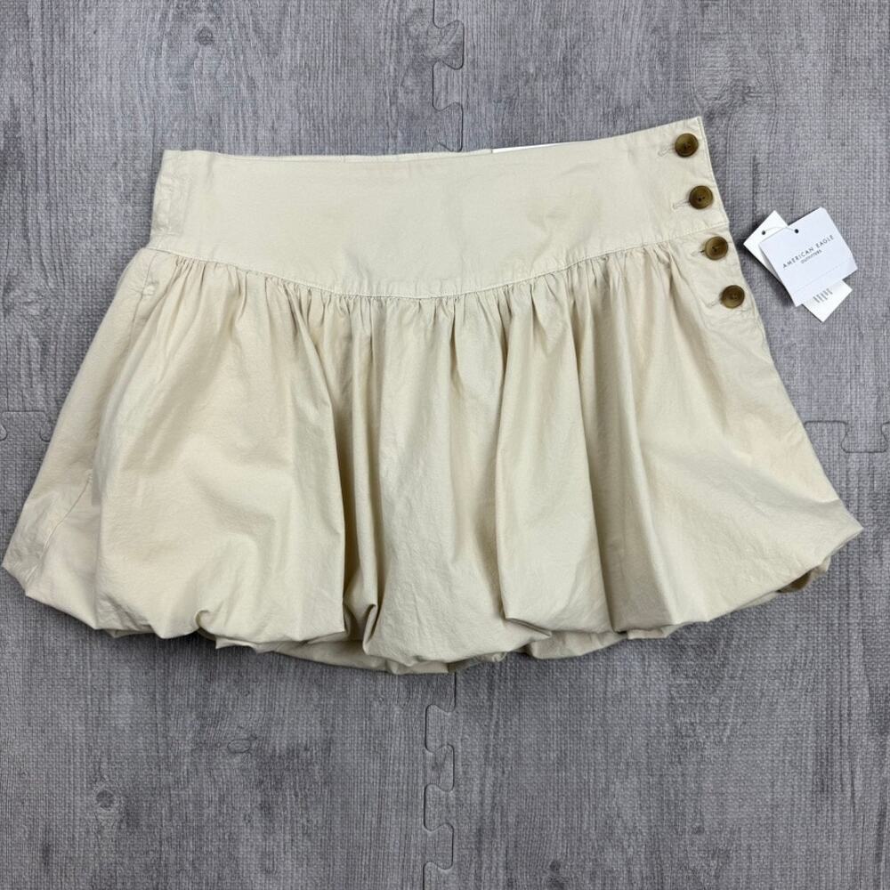 American Eagle NWT Khaki Bubble Skort Sz S Stretchy Y2K Tennis Preppy Campus Fit